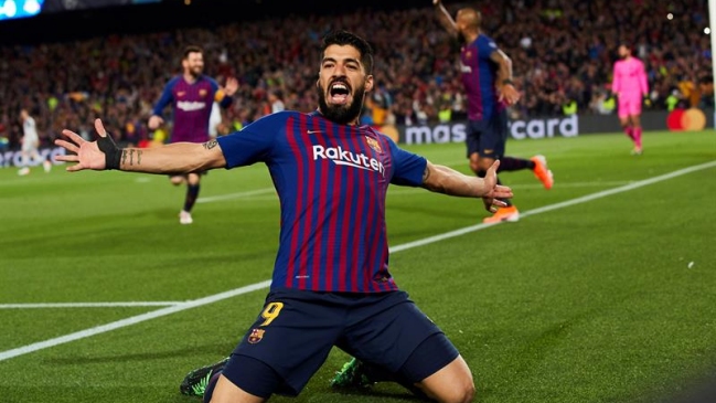 Hinchas de Liverpool se enfurecieron con Luis Suárez por celebrar su gol con Barcelona