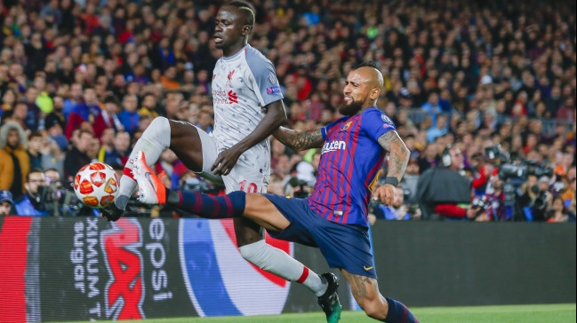 Columnista español a Vidal: Uno tenía la sensación de que estaba en todos lados