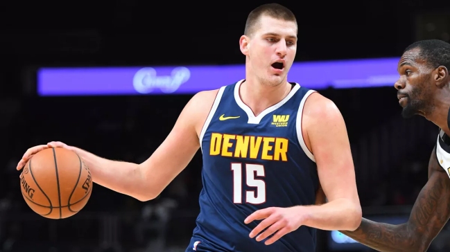 Con 2,13 Nikola Jokic demostró por qué es el segundo mejor asistidor de la NBA