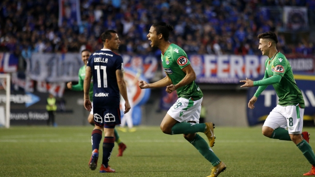 Jesús Hernández aumentó con potente cabezazo para Audax y agudizó la incertidumbre de la U