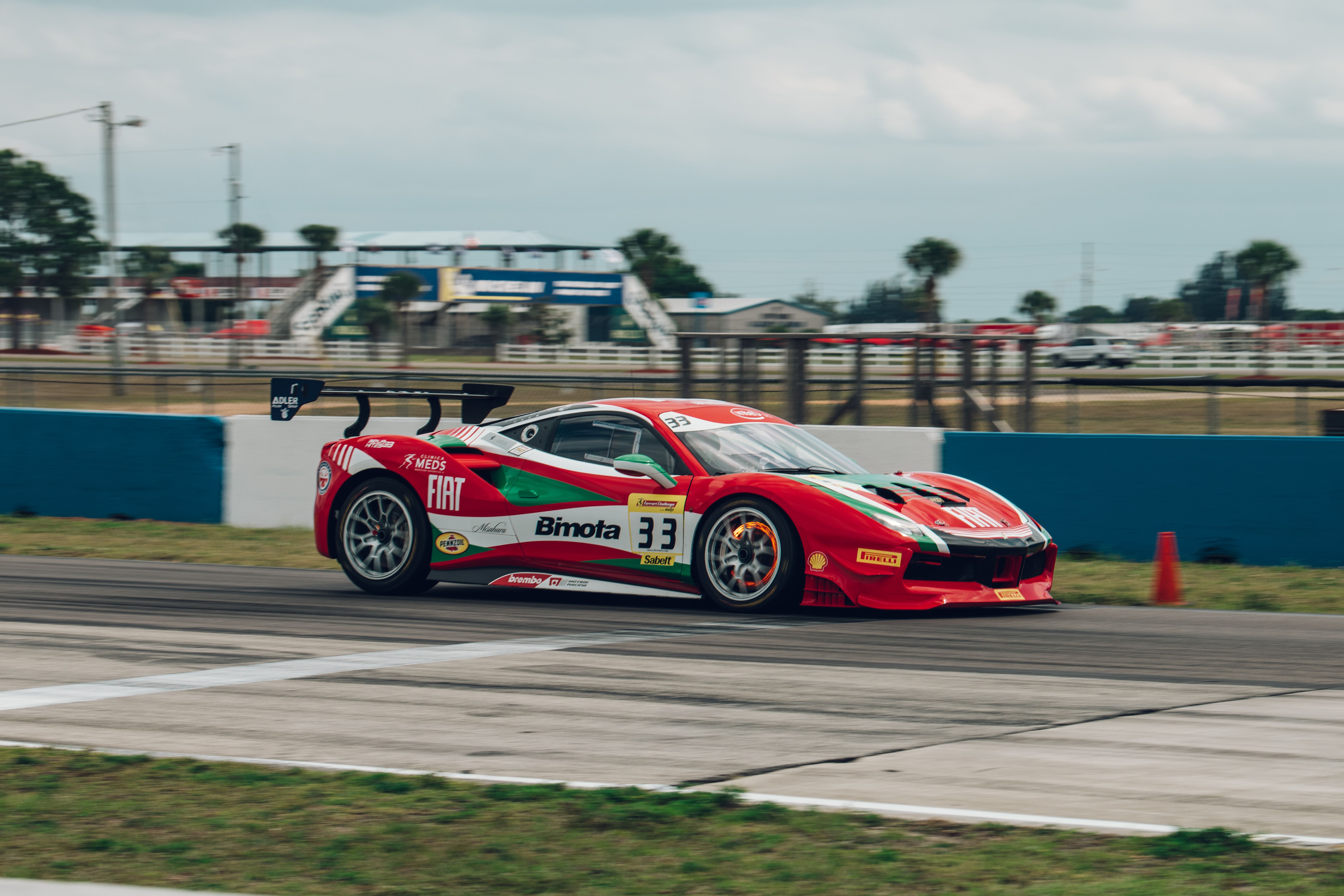 Benjamín Hites fue el más rápido en prácticas del Ferrari Challenge