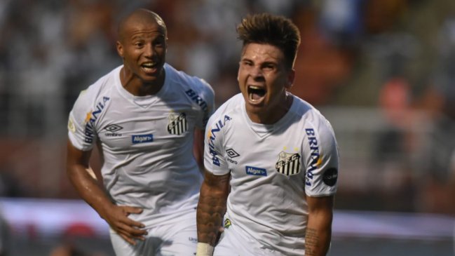 Yeferson Soteldo marcó un gol en la categórica victoria de Santos de Jorge Sampaoli