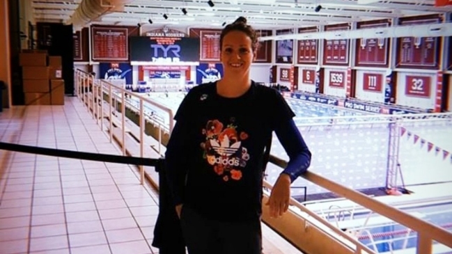 Kristel Köbrich ganó medalla de plata en los 1.500 metros del Pro Swim Series en Bloomington