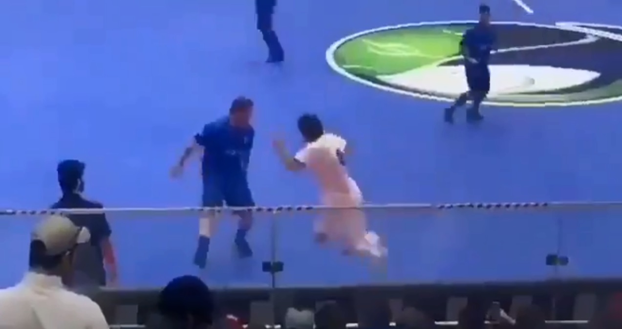 Así reaccionó Francesco Totti luego de que quisieran humillarlo en partido de futsal