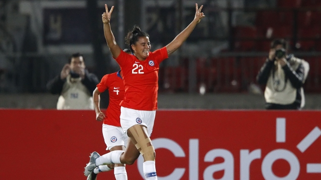 María José Urrutia hizo explotar el Estadio Nacional y anotó la ventaja de Chile ante Colombia