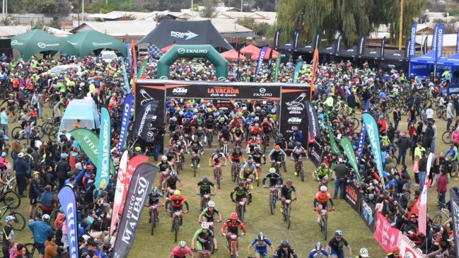 Gonzalo Aravena y Catalina Vidaurre se alzaron en el Desafío Mountainbike La Vacada-Carlo de Gavardo