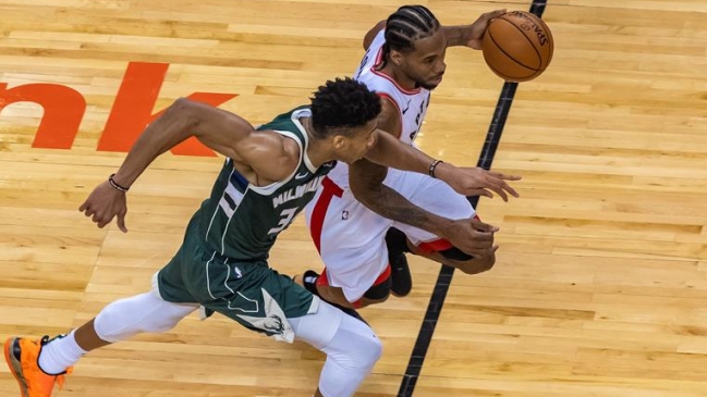 Toronto Raptors se impuso sobre Milwaukee Bucks y dejó emparejada la final del Este