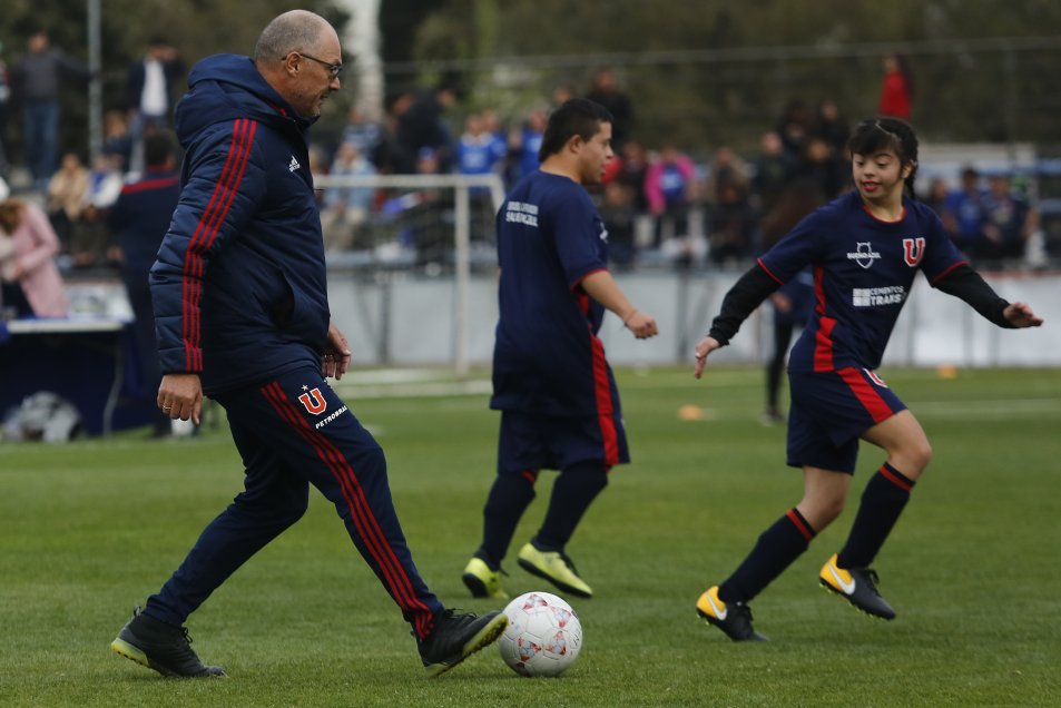 La U celebró su aniversario 92 con un cuadrangular inclusivo