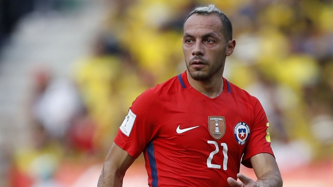 Carlos Caszely: Marcelo Díaz no debería estar afuera de Copa América, es el motor del equipo