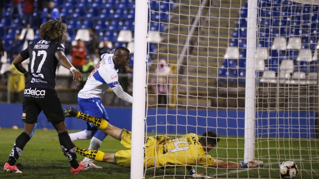 Duvier Riascos anotó el segundo descuento de la UC ante Independiente del Valle