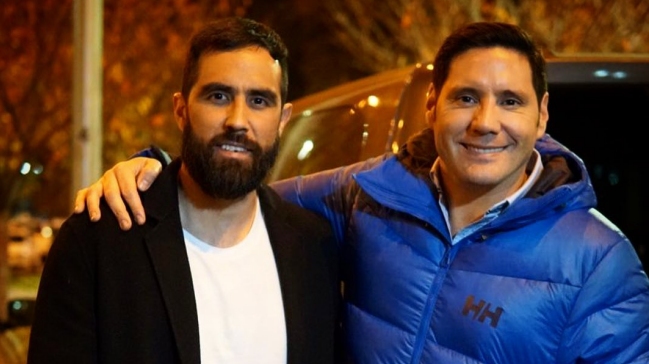 Claudio Bravo mostró su lado más solidario junto a Pancho Saavedra