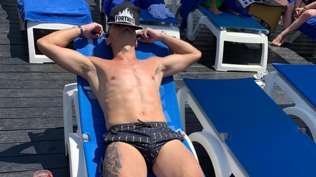 “Relajo total”: Las vacaciones de Marcelo Díaz en Ibiza