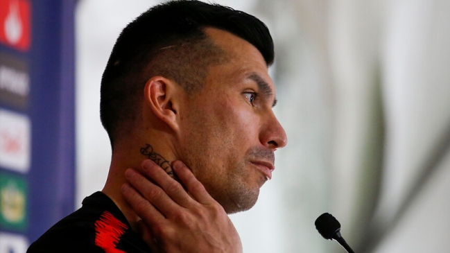 Gary Medel: Sentí una pequeña molestia, pero me hice exámenes y no es nada grave