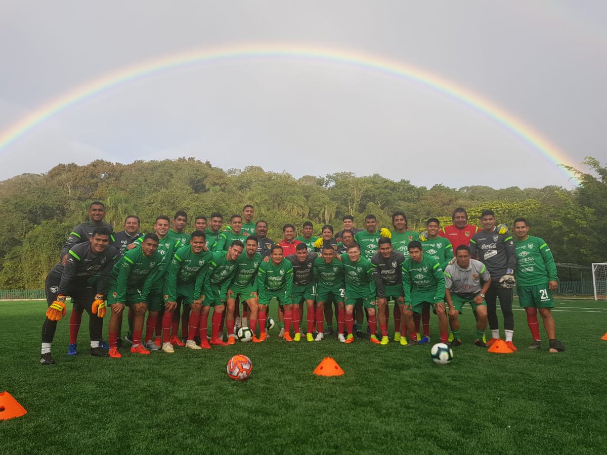 Bolivia cumplió con su primer entrenamiento en Brasil de cara a Copa América