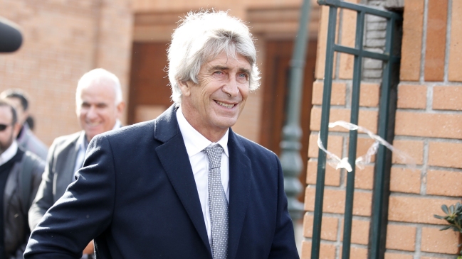Manuel Pellegrini: Ojalá en la Roja puedan resolver los problemas internos y dar pelea en Brasil