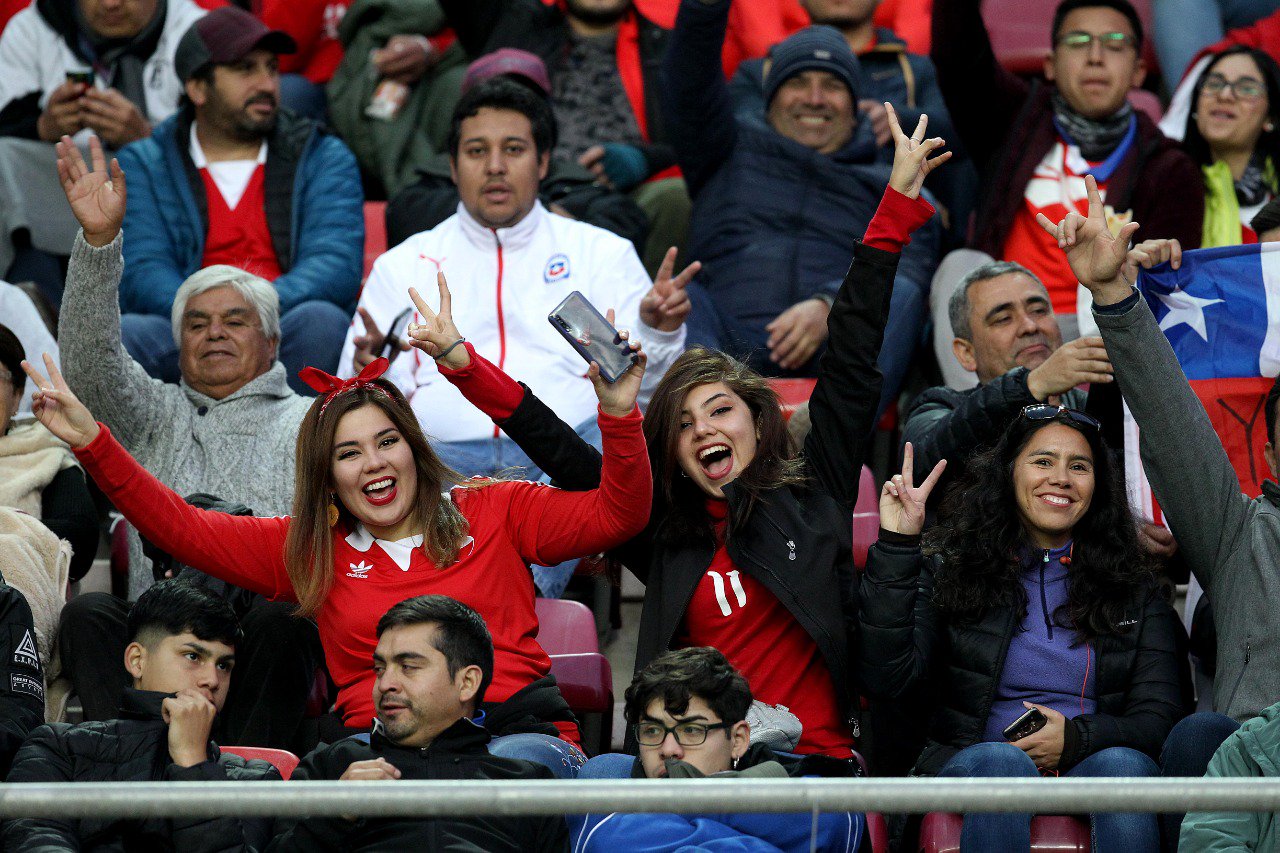 La Portada vibró con el himno de Chile en la previa del amistoso con Haití