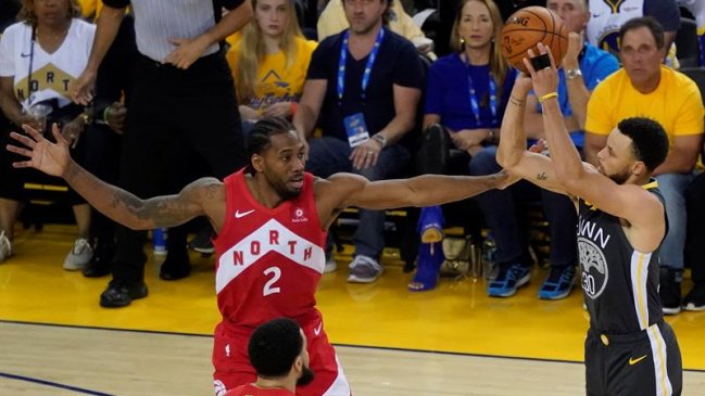 Toronto Raptors volvió a ganar en Oakland y quedó a un triunfo de destronar a Golden State Warriors