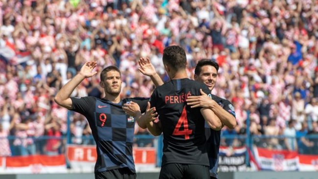 Croacia tumbó a Gales y logró el liderato de su grupo en las Clasificatorias a la Eurocopa