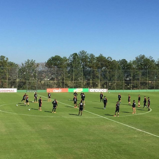 Las primeras imágenes de la práctica de este lunes de la Roja en Brasil