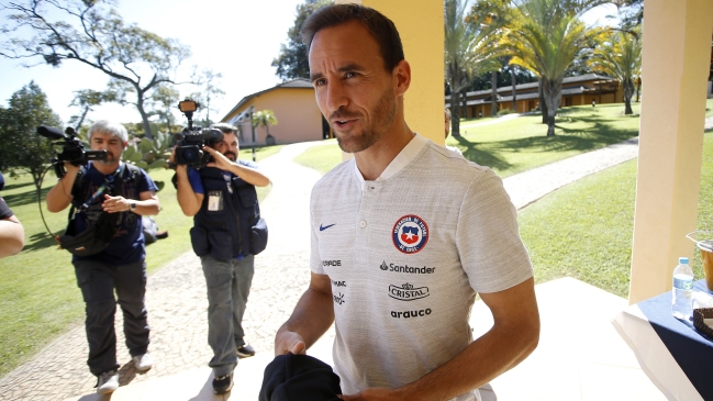 José Pedro Fuenzalida: Tenemos que estar preparados para jugar con Alexis o sin él