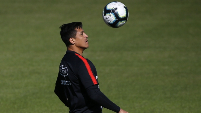 Alexis anotó en victoria de Chile sobre XV de Novembro