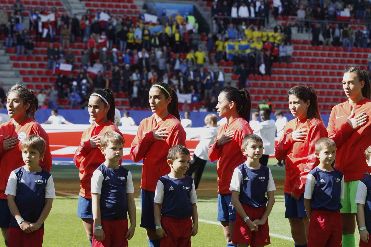 De la primera selección chilena femenina a Francia 2019