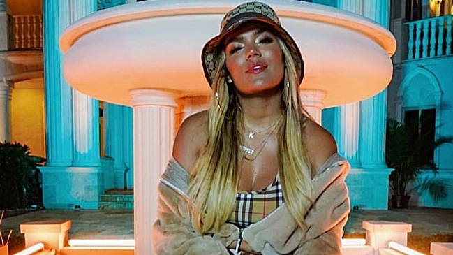 Karol G espera que Colombia celebre “algo grande” en la Copa América