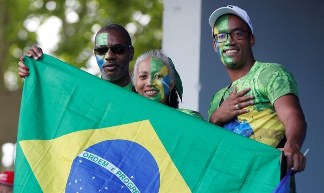 Brasileños confían escasamente en su selección de cara a la Copa América