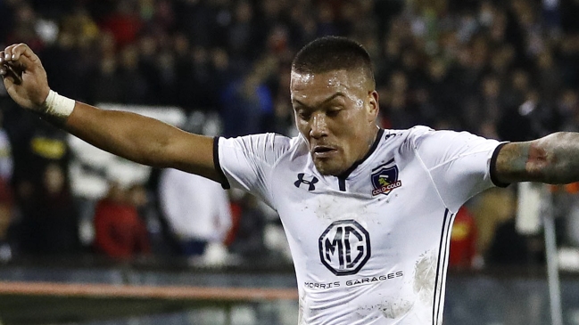 Javier Parraguez anotó un golazo de cabeza y puso en ventaja a Colo Colo