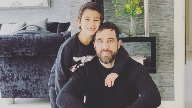 Figuras del deporte chileno recibieron y compartieron saludos por el Día del Padre