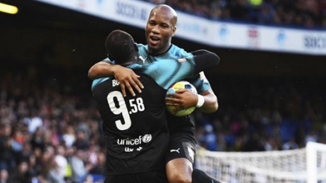 Usain Bolt marcó un gol en partido a beneficio jugado en Stamford Bridge