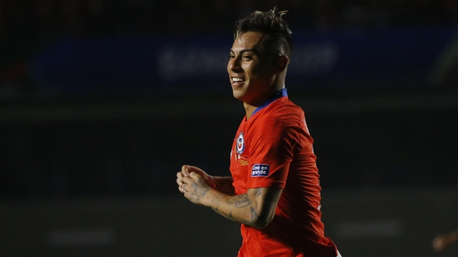 Vargas superó a Salas como segundo goleador histórico y es máximo artillero de Chile en Copa América