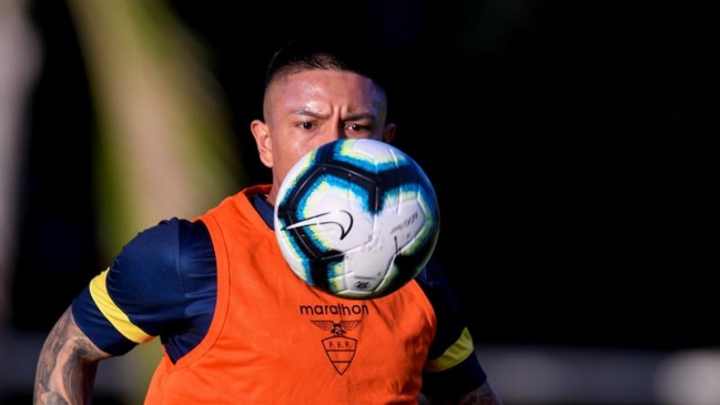 Lateral de Ecuador: El partido contra Chile va a ser a todo o nada