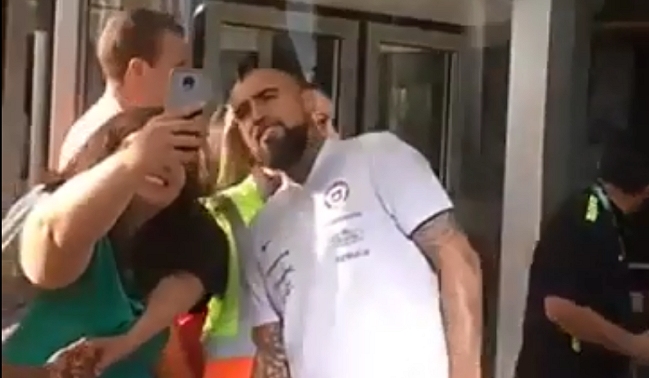 “Muy bien, muy bien”: La respuesta de Arturo Vidal a Ernesto Díaz Correa