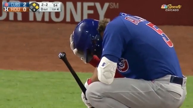 Niña que recibió pelotazo durante un partido de béisbol sufrió fractura de cráneo y convulsiones