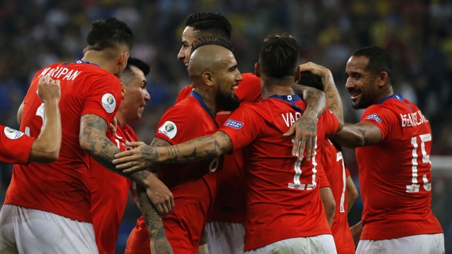 Columnista alabó a la Roja en diario peruano: “La generación chilena, dorada de verdad”