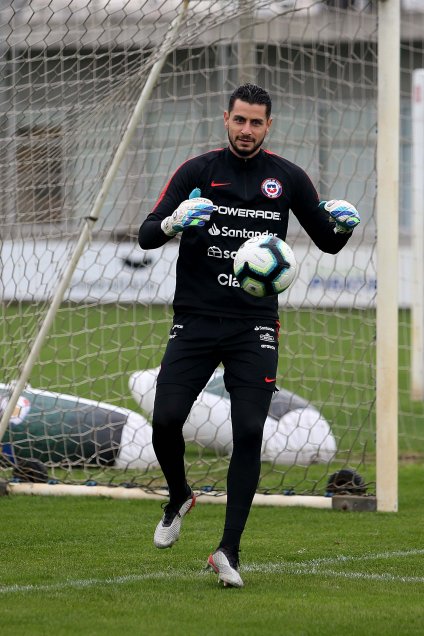 La Roja realizó su segundo entrenamiento en Porto Alegre con la mente en Perú
