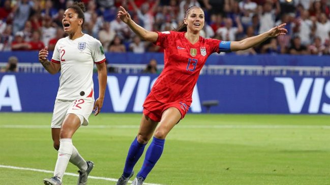 Golazos, Var y expulsión: Así se vivió el emocionante duelo que Estados Unidos le ganó a Inglaterra