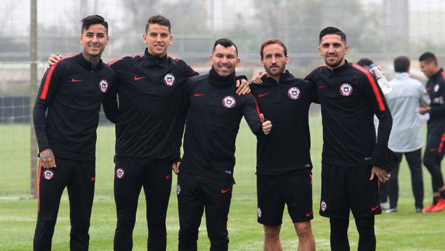 La arenga de Gary Medel: Un nuevo desafío vistiendo los colores más lindos del mundo