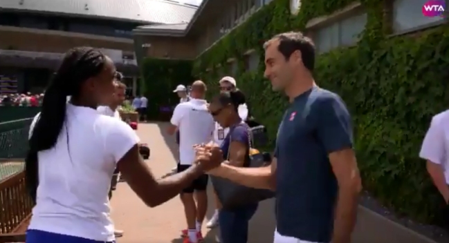 Roger Federer felicitó a Coco Gauff y la quinceañera tenista no lo podía creer