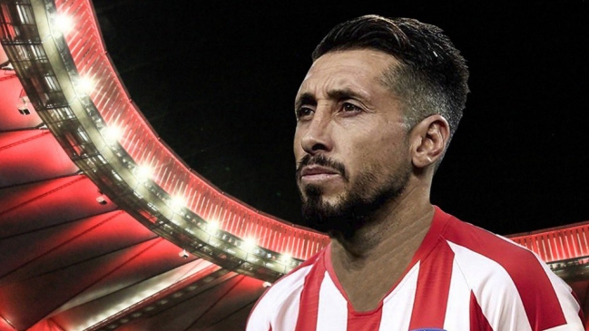 Atlético Madrid oficializó al mexicano Héctor Herrera como nueva contratación