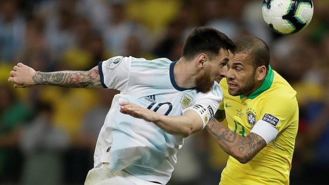 Dani Alves a Lionel Messi: Gracias por ser parte de mi vida