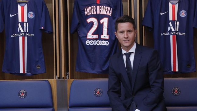 Paris Saint-Germain fichó al volante español Ander Herrera por cinco temporadas