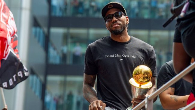 Kawhi Leonard se decidió por los Clippers, que también consiguieron a Paul George