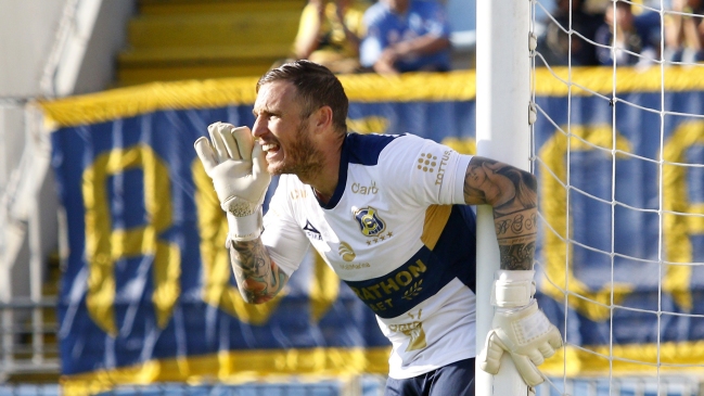 El conflicto entre hinchas de Everton y dirigentes que “salpicó” al portero Cristian Campestrini