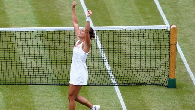 Barbora Strycova rompió las esperanzas británicas en Wimbledon