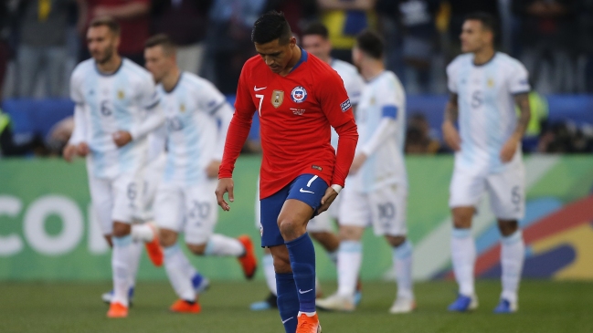 Solskjaer y lesión de Alexis: No creo que sea algo importante, ojalá pueda entrenar con normalidad