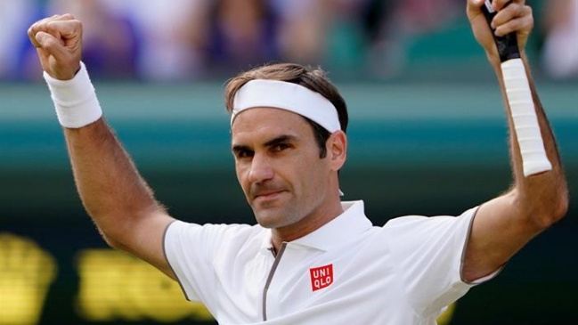 Federer superó a Nishikori y es el primer jugador en llegar a 100 triunfos en Wimbledon