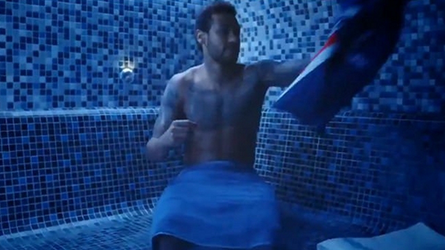 El montaje en el que sale Neymar lanzando a la basura la camiseta de PSG