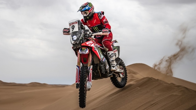 José Ignacio Cornejo terminó cuarto en la octava etapa del Silk Way Rally